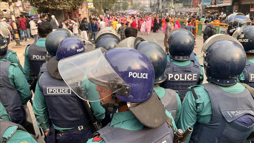 Bangladesh shuts down educational institutions after 6 students killed,  dozens injured in protests